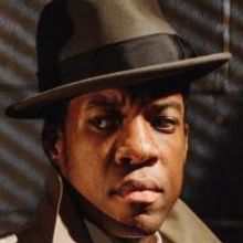 BWW Reviews: THE 39 STEPS a Twisted Path to Mindless Fun