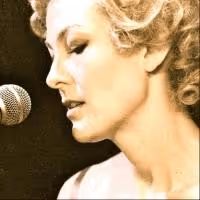Onalea Gilbertson Performs with the Vagabond Orchestra Tonight