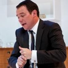 EPSTEIN: THE MAN WHO MADE THE BEATLES Begins Tonight at Leicester Square Theatre