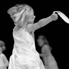 RDT to Host CREATIVITY IN ACTIONm 12/13