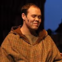 BWW Reviews: ROBIN HOOD Steals Hearts