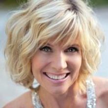 BWW Interviews: Debby Boone on WHITE CHRISTMAS