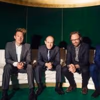 Perfect Tripod Back with New Australian Songs