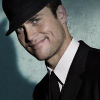 Photo Flash: New Promo Image Revealed for Cheyenne Jackson on Tour