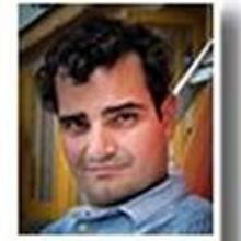 Rogelio Martinez Named Lark Mid-Career Playwright Fellowship Recipient