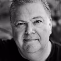 Sam Kelly Exits West End's WICKED, Martyn Ellis to Step in as 'The Wizard'