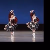 BWW Reviews: A Pony's Debut and Two Little Prodigies Steal the Show at NEW YORK CITY…