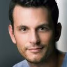 THE FRIDAY SIX: Q&As with Your Favorite Broadway Stars- Wayne Alan Wilcox!