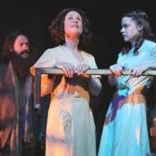 Photo Flash: Mary-Arrchie Theatre Extends THE GLASS MENAGERIE Through July 28