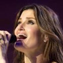 BWW Reviews: Tony-winning Idina Menzel Joyfully Brings in 2013 at Walt Disney Concert