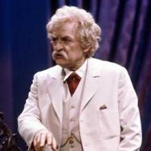 BWW Reviews: Hal Holbrook Mesmerizes the Fox PAC's Audience in Riverside with his One