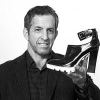 Kenneth Cole And Today Show Contributor Jill Martin Break World Records