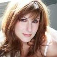 THE MYSTERY OF EDWIN DROOD'S Stephanie Block Featured on Perfect Holiday 'Stocking…