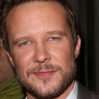 Photo Coverage: Inside OUTSIDE MULLINGAR&#039;s Frigid Opening Night Arrivals!