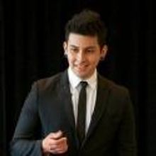 Luis Carreon Plays Mary's Attic, 8/29