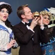 Photo Flash: Harvard's Hasty Pudding Theatricals Honor Neil Patrick Harris as 2014…