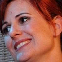 BWW Reviews: Engaging and Challenging THE VERTICAL HOUR a Meaty Theatrical Dish