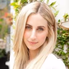 Mara Roszak Is New Celebrity Hair Stylist for L'Oreal Paris