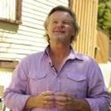 STAGE TUBE: Geraint Wyn Davies Talks Playing 'Malachi' in Stratford's THE MATCHMAKER