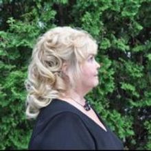 Constance C. Wilson Writes Holiday Tale THE CHRISTMAS CATS CHASE CHRISTMAS RATS