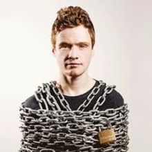 EDINBURGH 2013- BWW Reviews: ANDREW LAWRENCE- THERE IS NO ESCAPE, Pleasance Courtyard