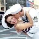 Photo Exclusive: Out on the Town with the Cast of the ANYTHING GOES Tour- Meet the…