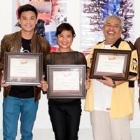 Photo Coverage: Eugene Domingo, Edgar Allan Guzman Accept BWW Awards