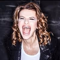 BWW Reviews: SANDRA BERNHARD Is Not Only #Blessed, But She's Also Authentic…