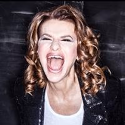 BWW Reviews: SANDRA BERNHARD Is Not Only #Blessed, But She's Also Authentic, Riveting, and Hilarious at Joe's Pub