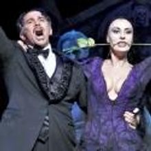 BWW Reviews: O.C. Hosts Contrasting Pair of 'Family' Musicals for the Holidays