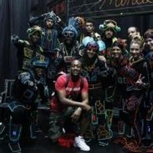 Photo Flash: Jaleel White Visits Off-Broadway's iLUMINATE at New World Stages