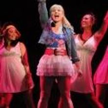 Photo Flash: Kelly Felthouse and More in Cape Playhouse's LEGALLY BLONDE