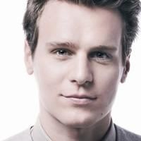 Jonathan Groff to Perform Benefit Concert at Ephrata Performing Arts Center