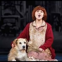 BWW Reviews: ANNIE Sparkles at the Fabulous Fox