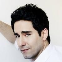 BWW Reviews: Singer JOHN LLOYD YOUNG Brings An Evening for Friends to Sterling's…