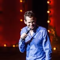 Comic Nik Rabinowitz to STAND UP for One Night Only at the Lyric Theatre in Gold…