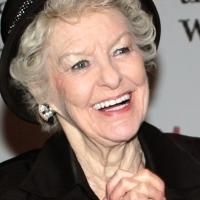 Broadway to Dim Lights Tomorrow in Memory of Elaine Stritch