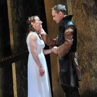 BWW Reviews: A Dark and Timely THE LOVE OF THE NIGHTINGALE at Constellation Theatre