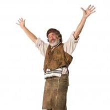 Full Cast Announced For UK Tour Of FIDDLER ON THE ROOF Starring Glaser!