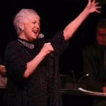 Photo Coverage: Shirley Jones Makes Cafe Carlyle Debut!