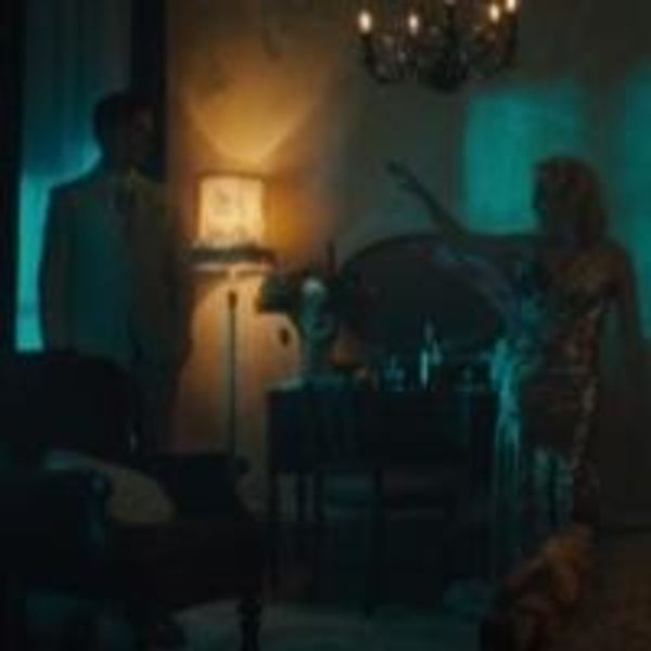 STAGE TUBE: Find Out Who Blanche DuBois Was Before A STREETCAR NAMED DESIRE-  Gillian Anderson Leads Prequel! - UK Regional Theater Video