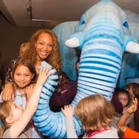 Photo Flash: Angela Griffin, Damian Lewis and More Celebrate THE ELEPHANTOM Opening…