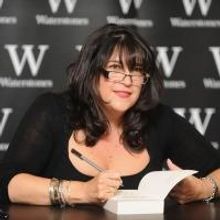 Forbes Announces The World's Top-Earning Authors - FIFTY SHADES' E.L. James at #1!