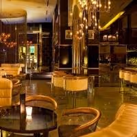 SIGHTING: Larry Rudolph Celebrates Birthday at FIZZ Las Vegas