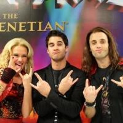 Photo Flash: Darren Criss Attends ROCK OF AGES in Vegas!