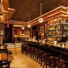 Bar of the Week: EMPLOYEES ONLY on Hudson Street in NYC