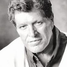 Peter Palmer Set for THEATRE CHAT Tomorrow
