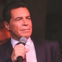 Photo Coverage: Clint Holmes Returns To Cafe Carlyle with STOP THIS TRAIN