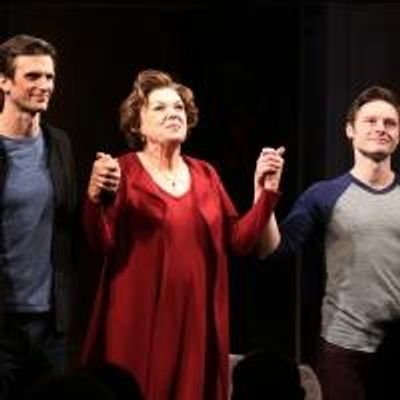 Photo Coverage: Tyne Daly &amp; MOTHERS AND SONS Cast Takes Opening Night Bows!