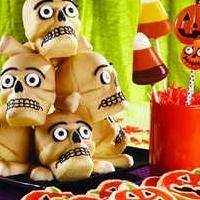 Wilton Kitchen Picks Deliciously Scary Treats for Goblins and Ghouls of All Ages